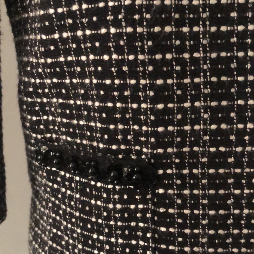 Women's Black and White Tweed Jacket - Picture 5 of 14